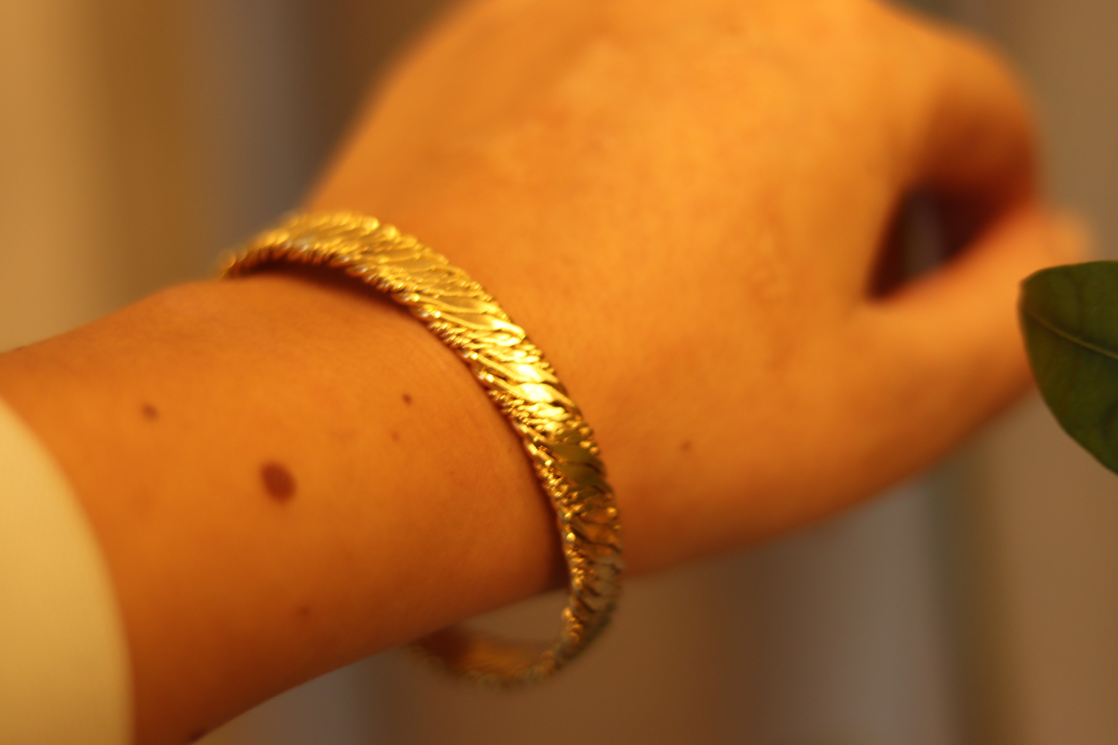 Escrava Golden Weave Luxe