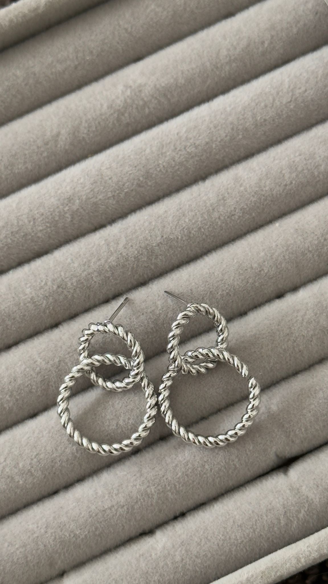 Brincos Silver Twist